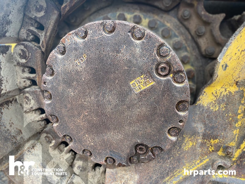 Komatsu D51EX final drive