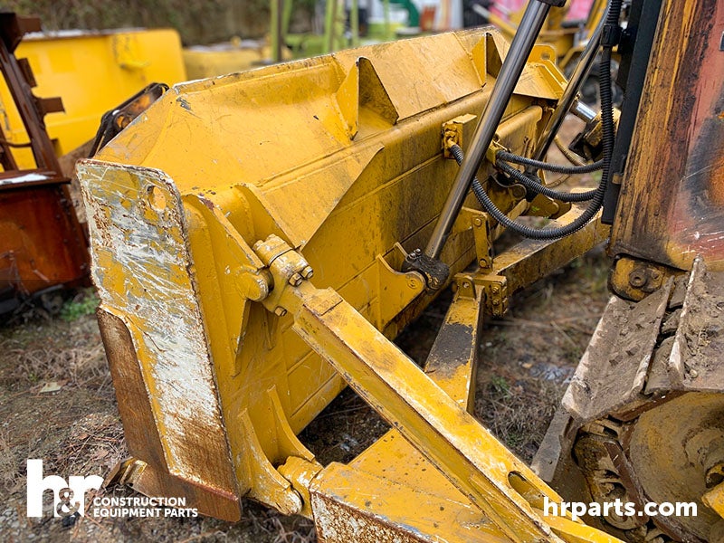 Caterpillar D6T Xl crawler dozer