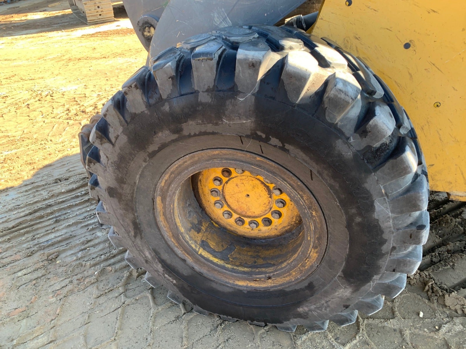 John Deere 544J dismantled machine photo 12