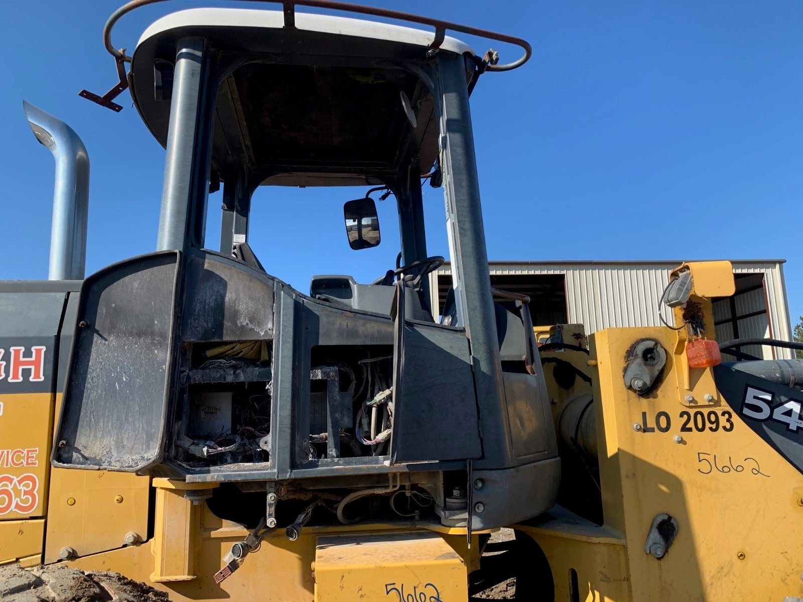 John Deere 544J dismantled machine photo 5