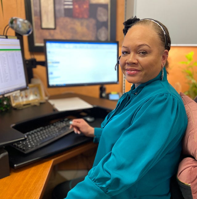 Monica Gardner - H&R Construction Equipment Parts Parts Specialist