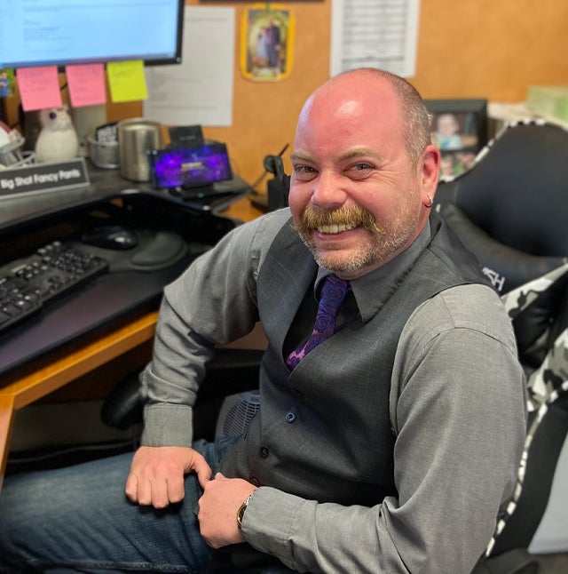 Roger Melius - H&R Construction Equipment Parts Parts Specialist